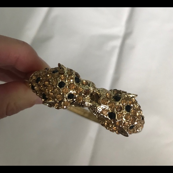 Exotic Panther Bracelet - Picture 4 of 8